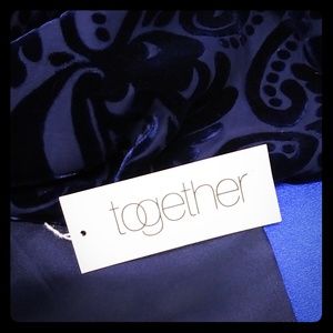 Together dark blue crushed velvet 95% silk scar